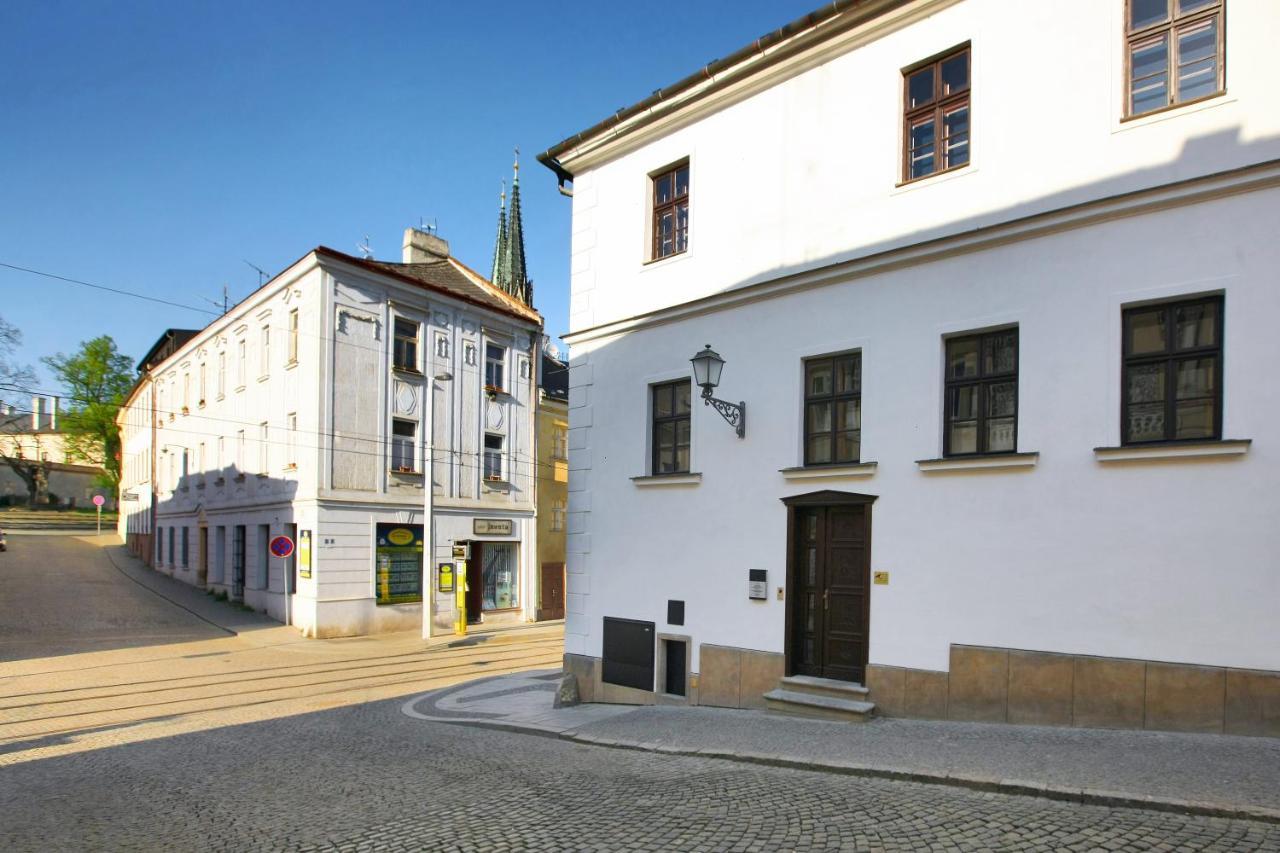 Royal Pension Hotel Olomouc Exterior foto